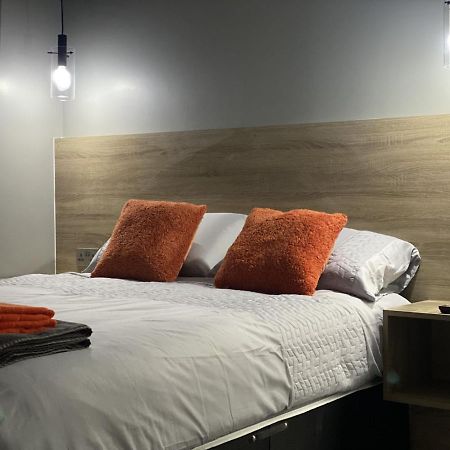 City Space 唐克斯特 外观 照片